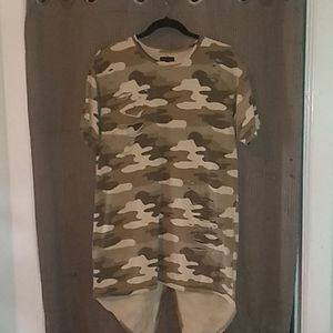 Army fatigue Duck tail Tee Shirt